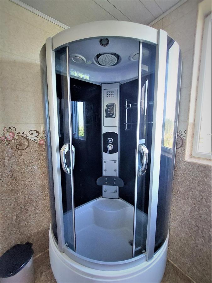 Apartment Beso クタイシ エクステリア 写真