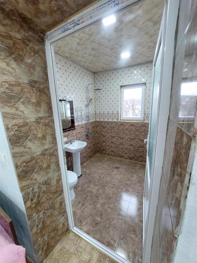 Apartment Beso クタイシ エクステリア 写真