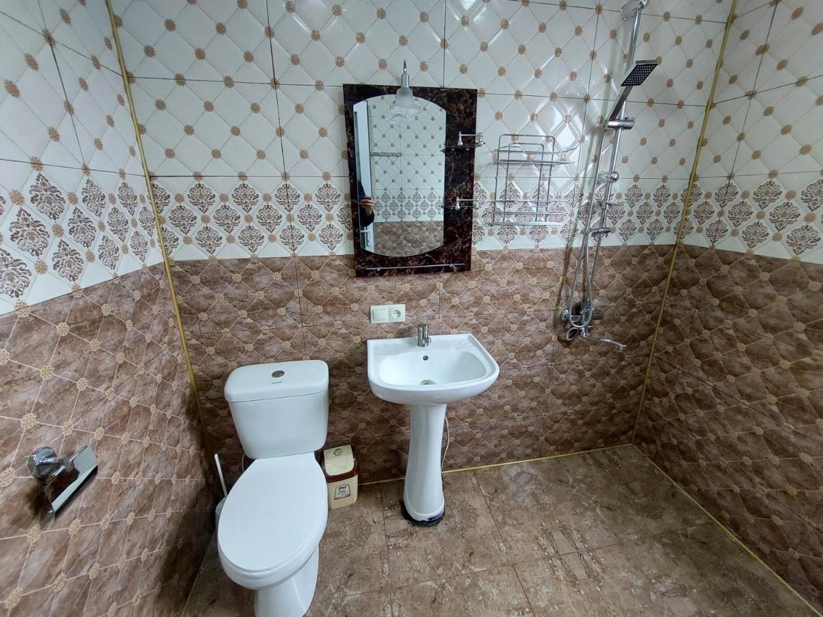 Apartment Beso クタイシ エクステリア 写真