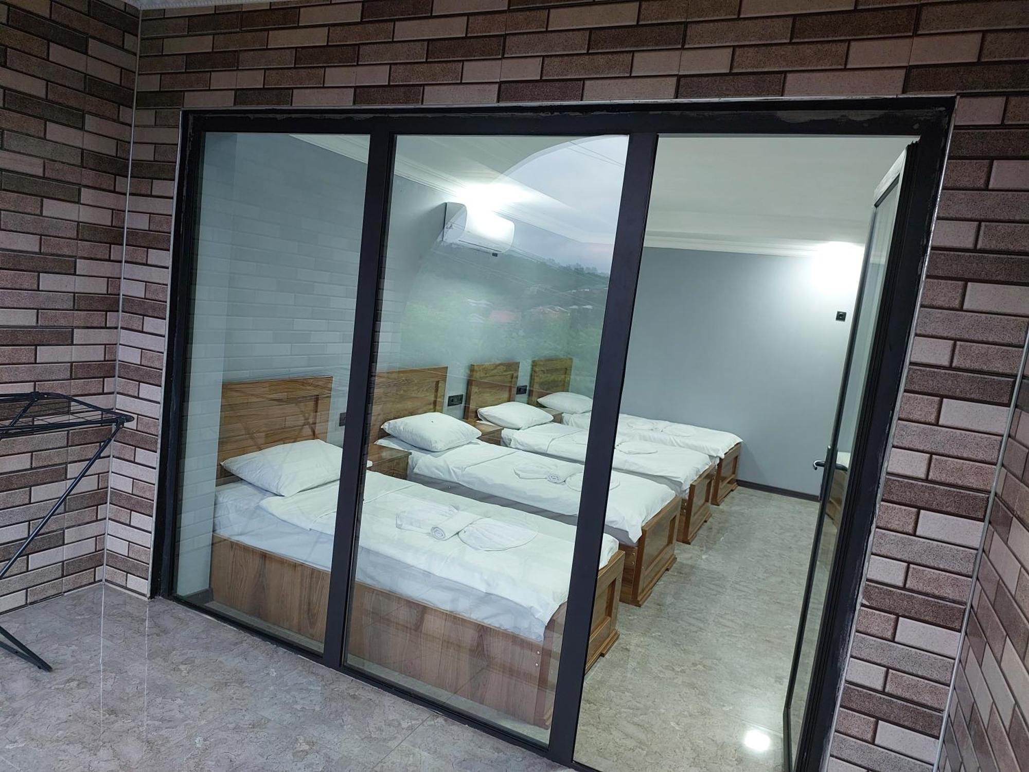 Apartment Beso クタイシ エクステリア 写真